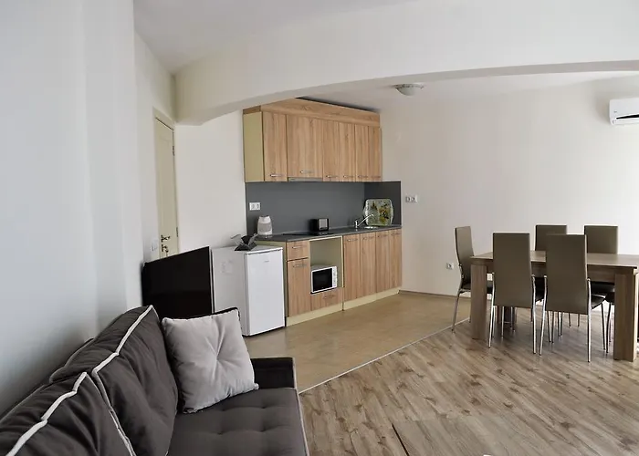 Zevs Apartament Nesebăr