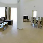 Zevs Apartment
