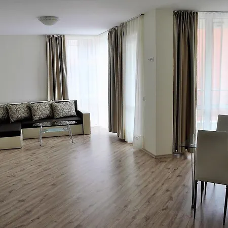 Appartement Zevs *