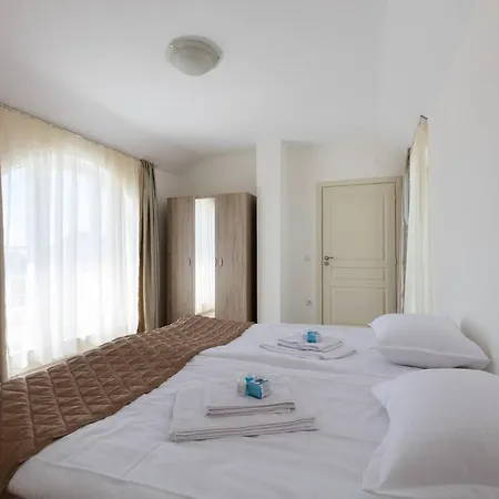 Appartement Zevs *